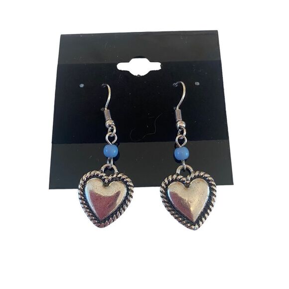 Lucky Brand Silver Toned Heart Drop Earrings. - Picture 5 of 6